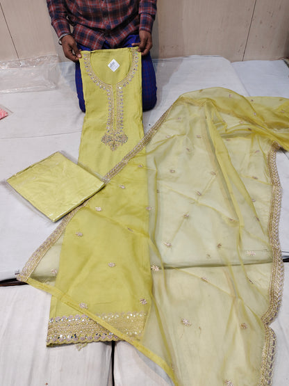 Hermoso material de vestir para trajes Salwar sin coser de color amarillo (talla única)