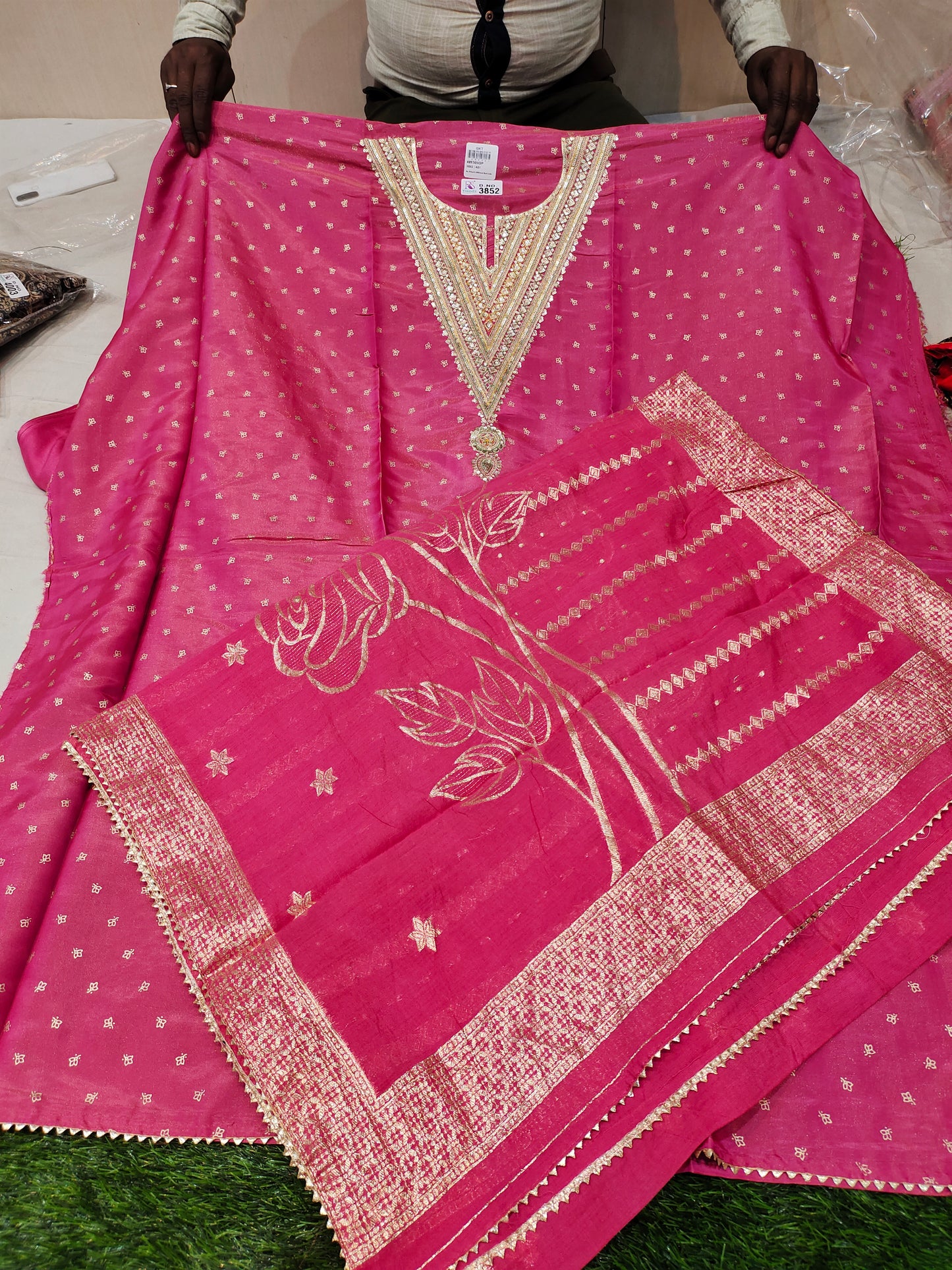 Attractive hot pink Unstitched suit (free size)