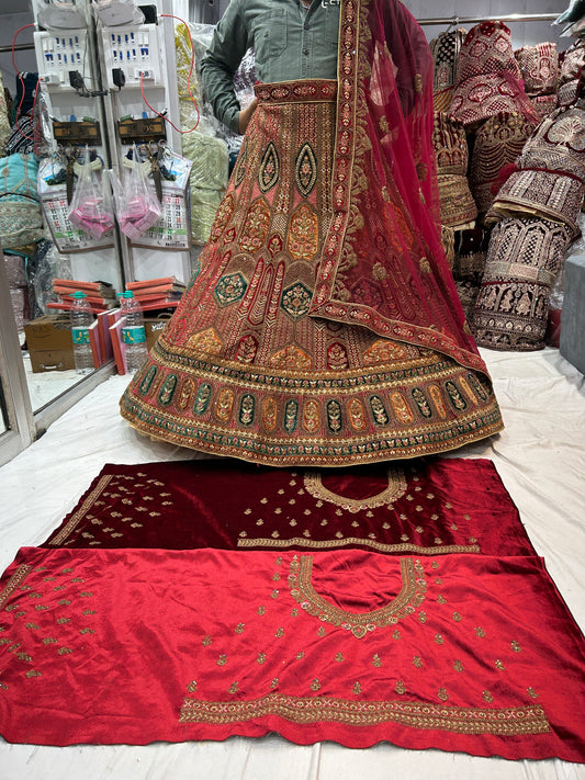 Lehenga nupcial color granate