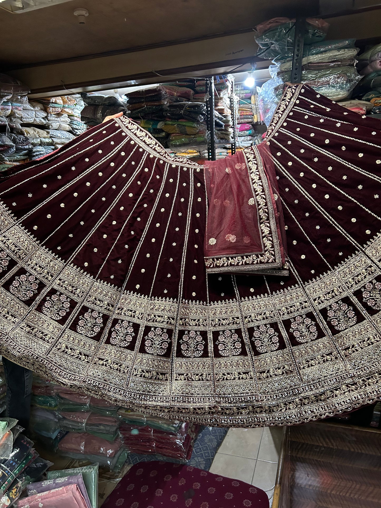 AMAZING MARRON LEHENGA CHOLI