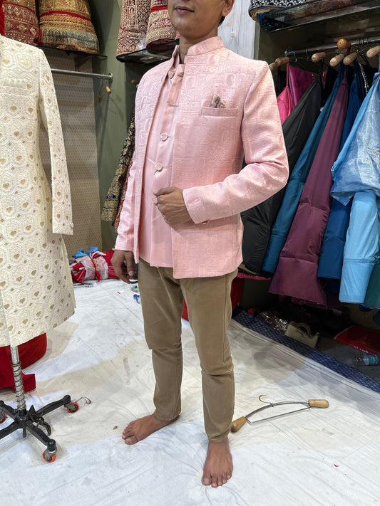 Blazer y abrigo sherwani rosa para hombre algo diferente