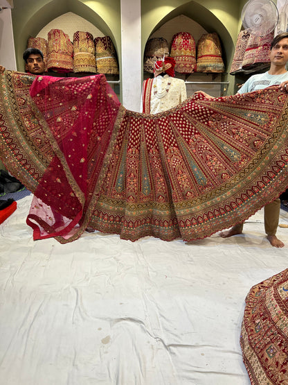 Gorgeous Red Lehenga 😍