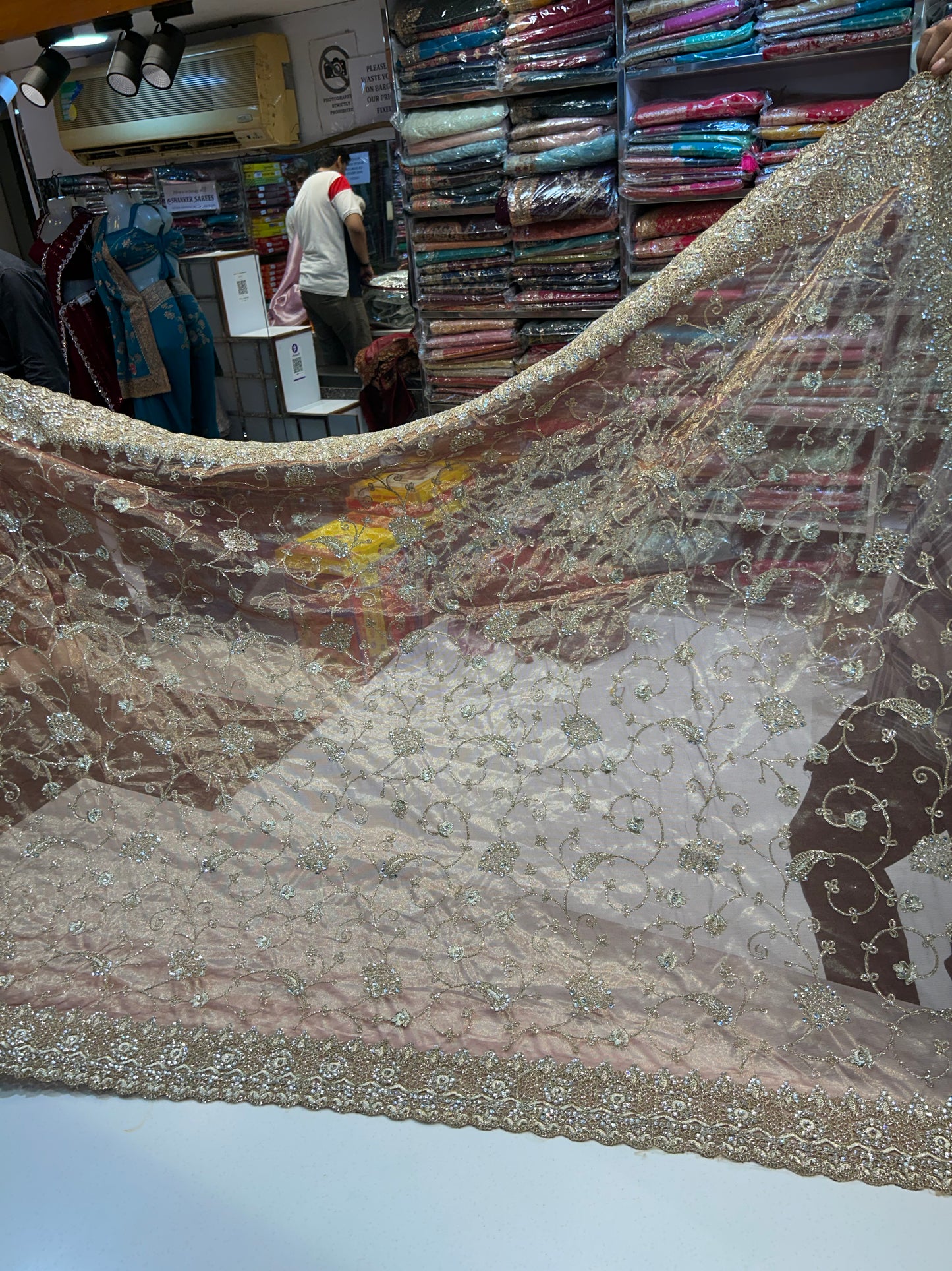 Gorgeous brown fancy saree 💖