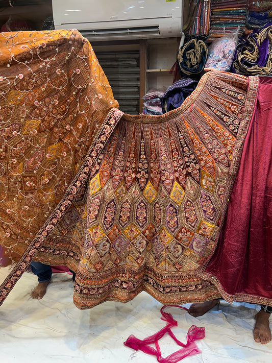 Lehenga mostaza extraordinaria