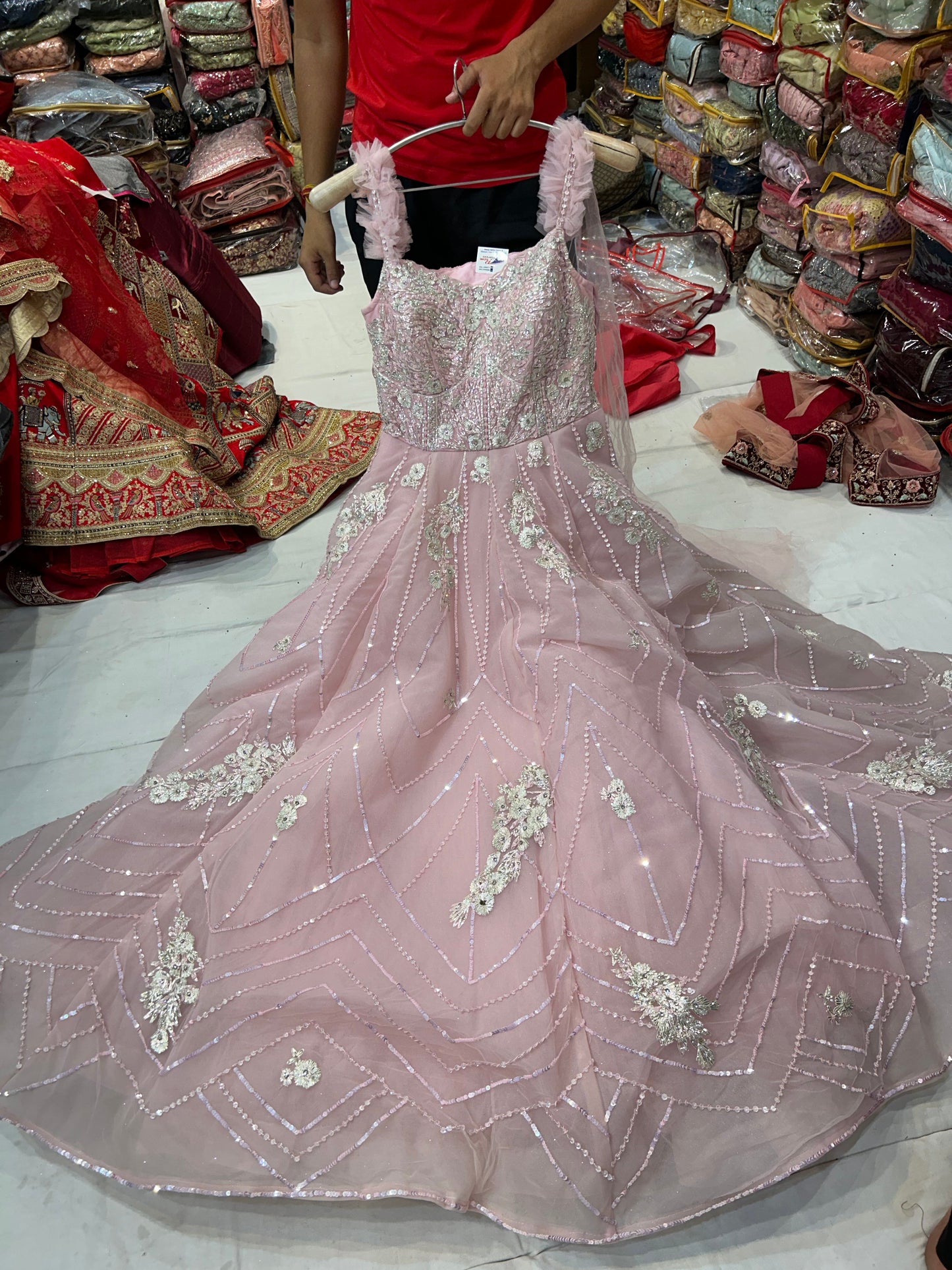 Gorgeous pink Gown �