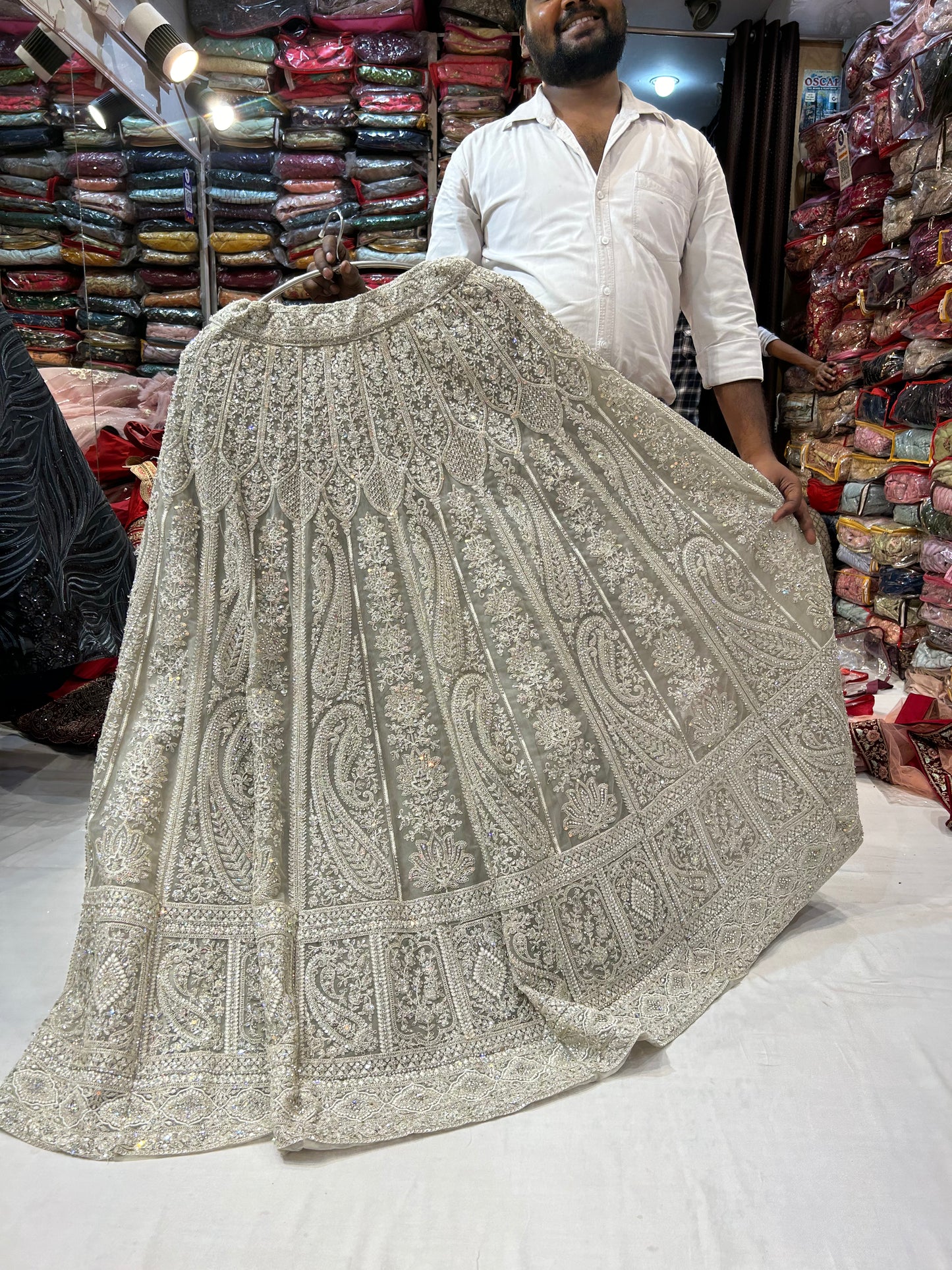 Amazing  white lehenga 💖