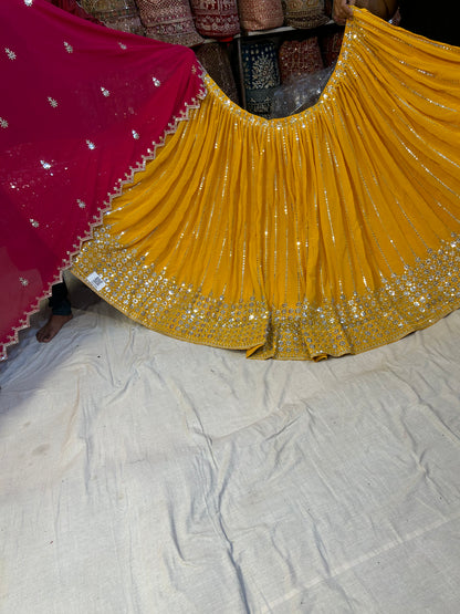 Amazing yellow Lehenga 😍