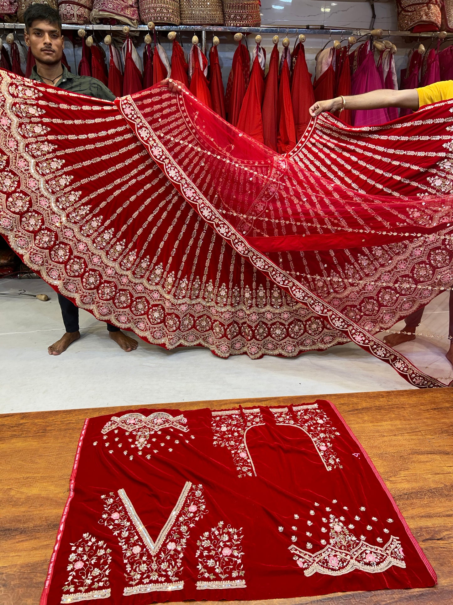 Gorgeous Red Lehenga 😍