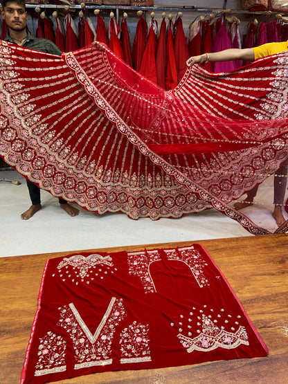 Gorgeous Red Lehenga 😍