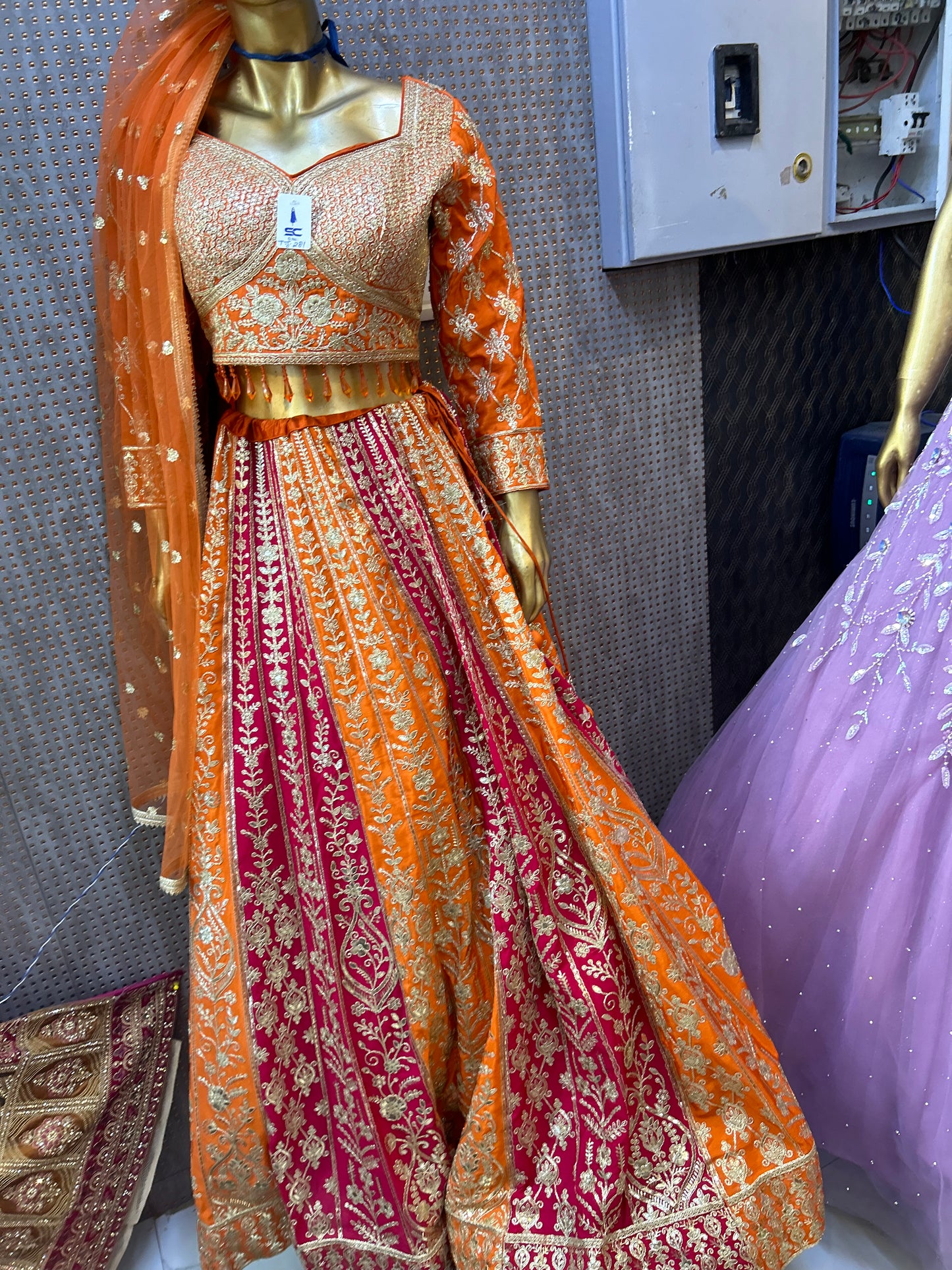 Astonishing Orange Lehenga 😍