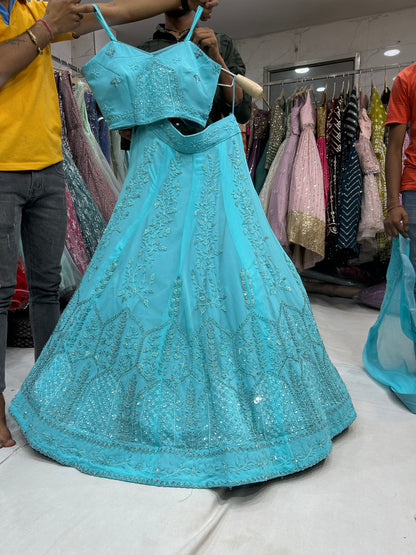 Impresionante lehenga azul cielo 😍