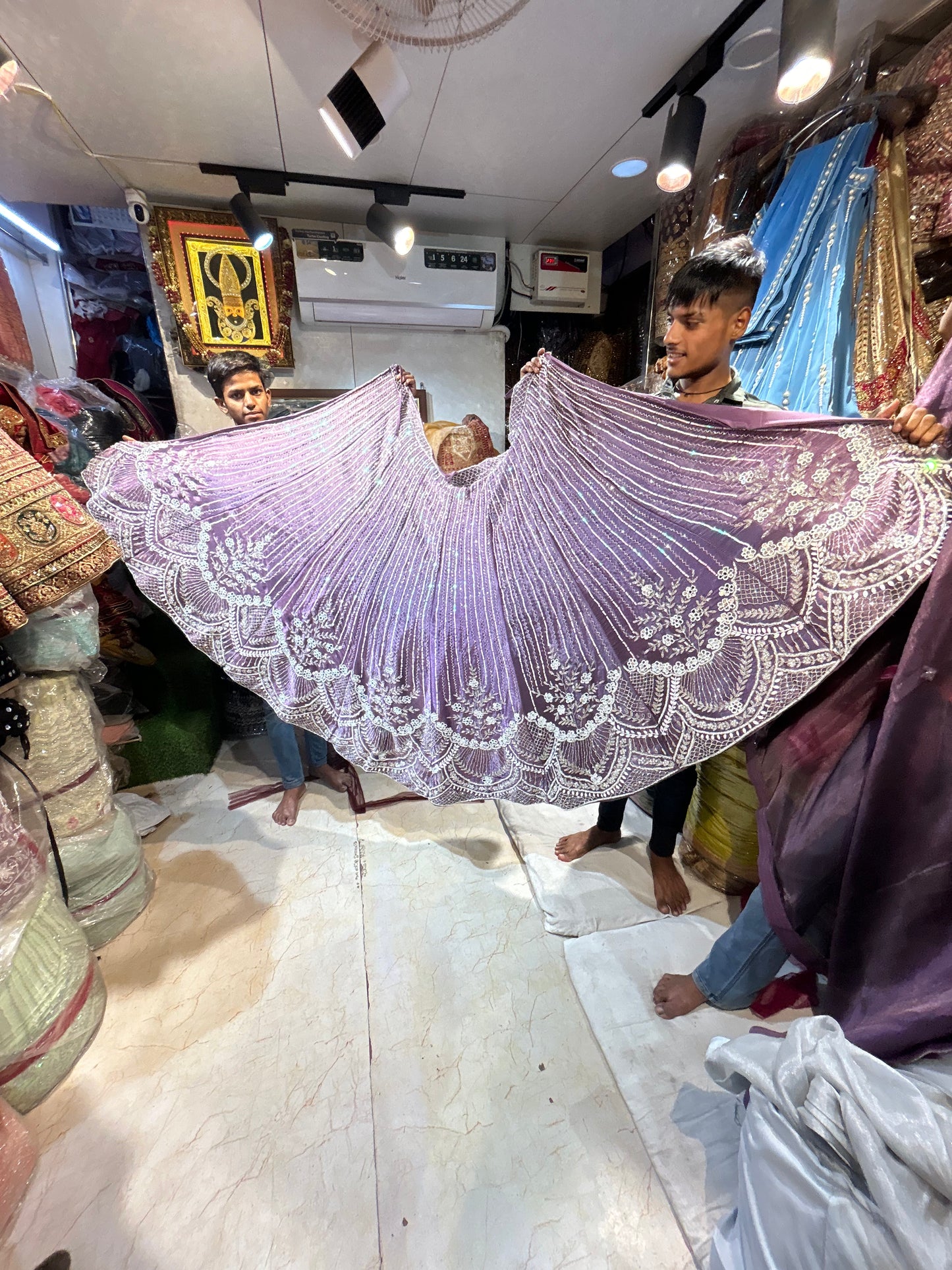 Gajab purple PDP Lehenga