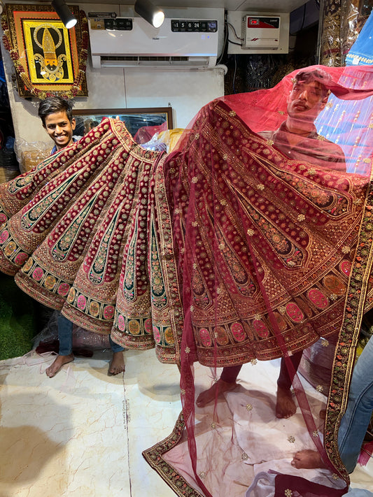 Impresionante lehenga roja