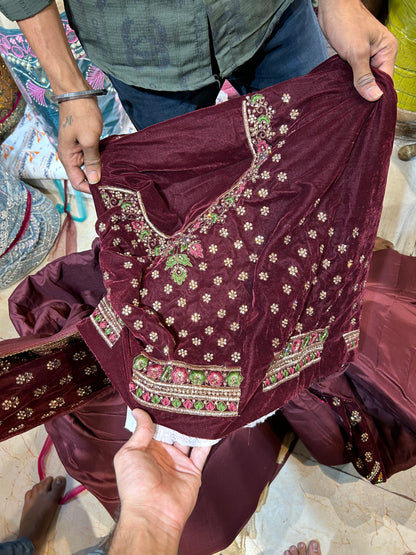 Lehenga color granate Gajab 😍