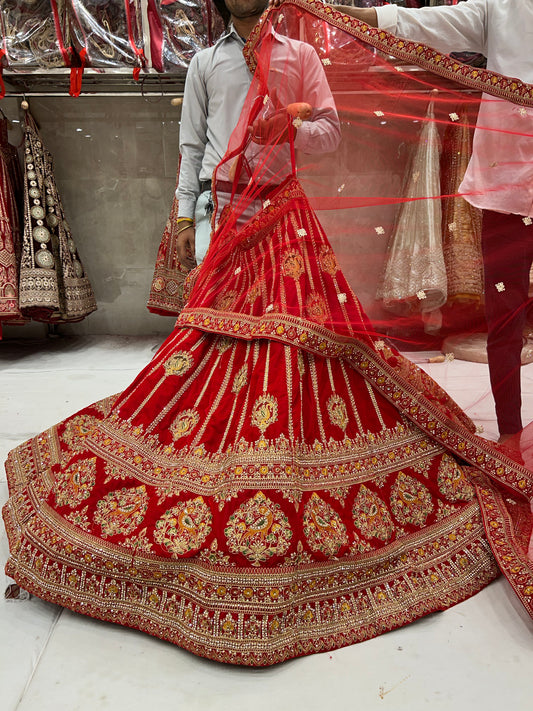 Fantástica lehenga roja ❤️