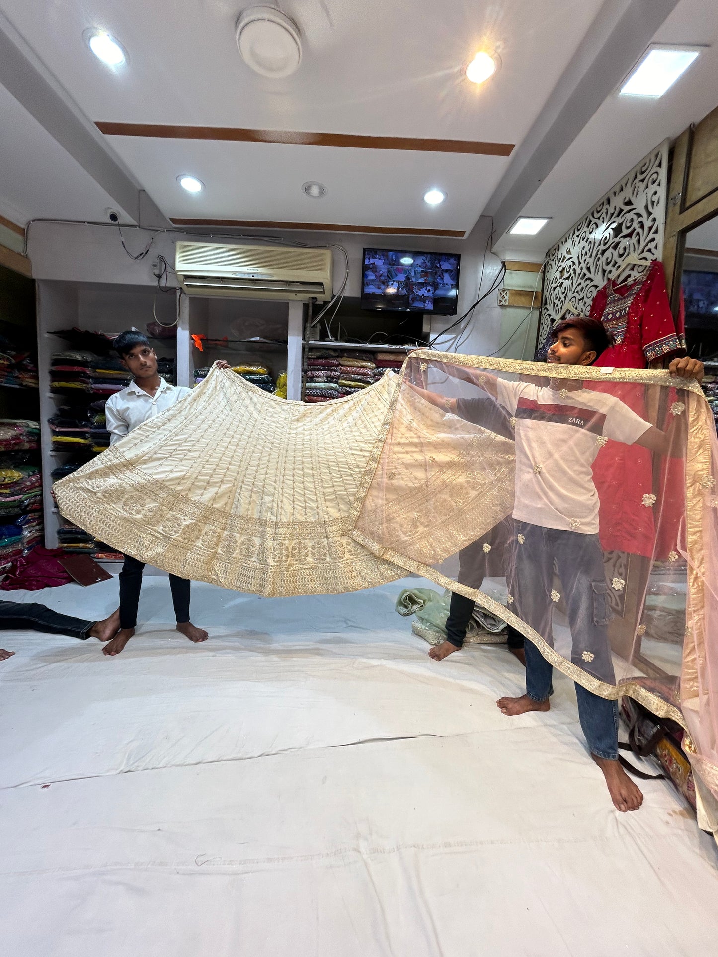 Gajab yellow Silk lehenga  🥰