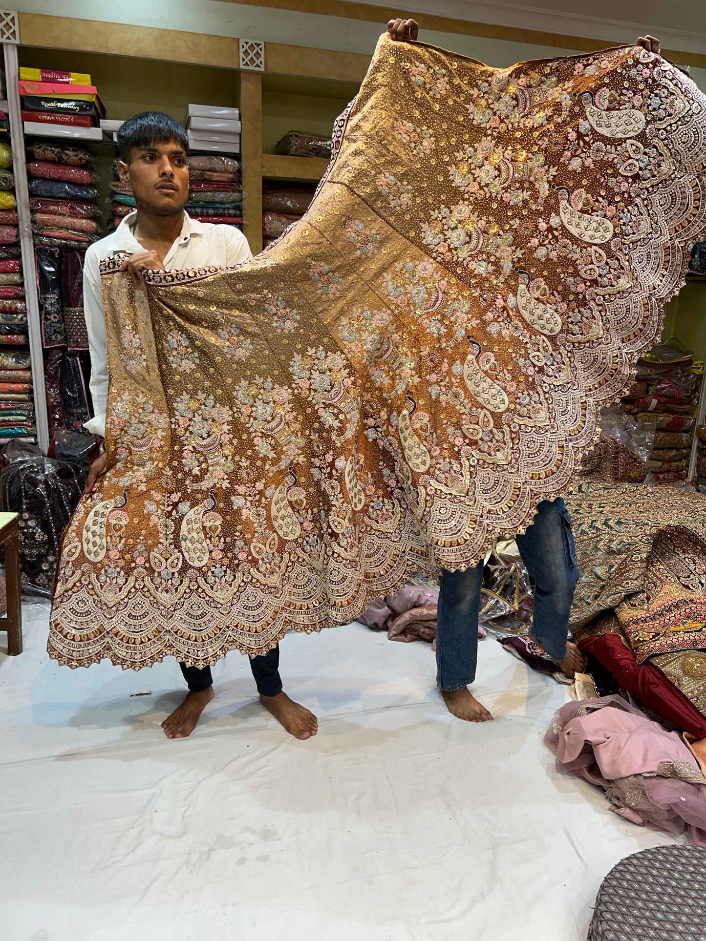 Gajab golden lehenga  🥰