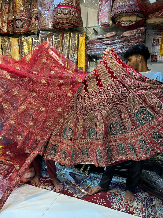 Peacock Red lehenga 😍