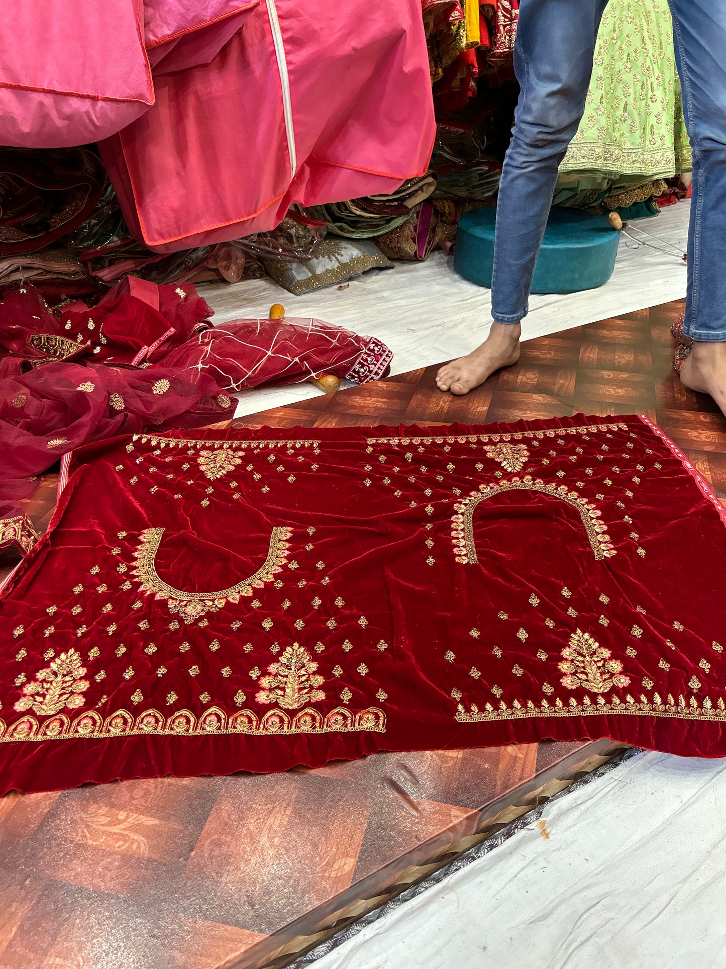 Fantastic maroon ball lehenga 😍