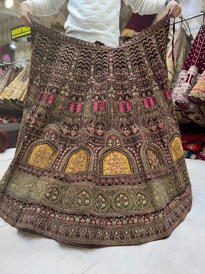 Elegante Marwari Rajwada Lehenga