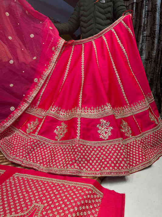 Increíble lehenga roja