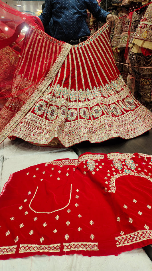 Beautiful bridal Red lehenga