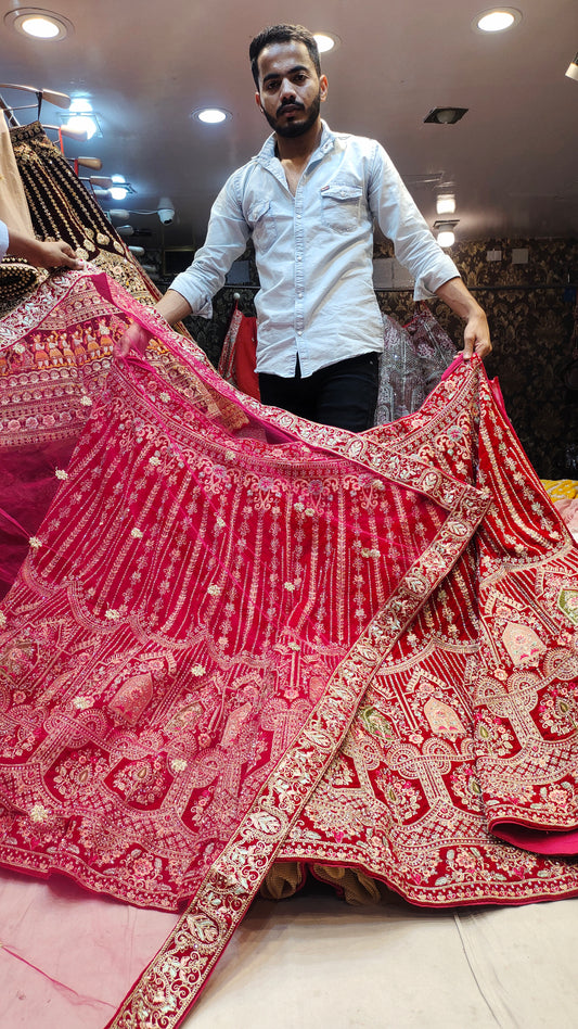 Impresionante lehenga roja Rajwada