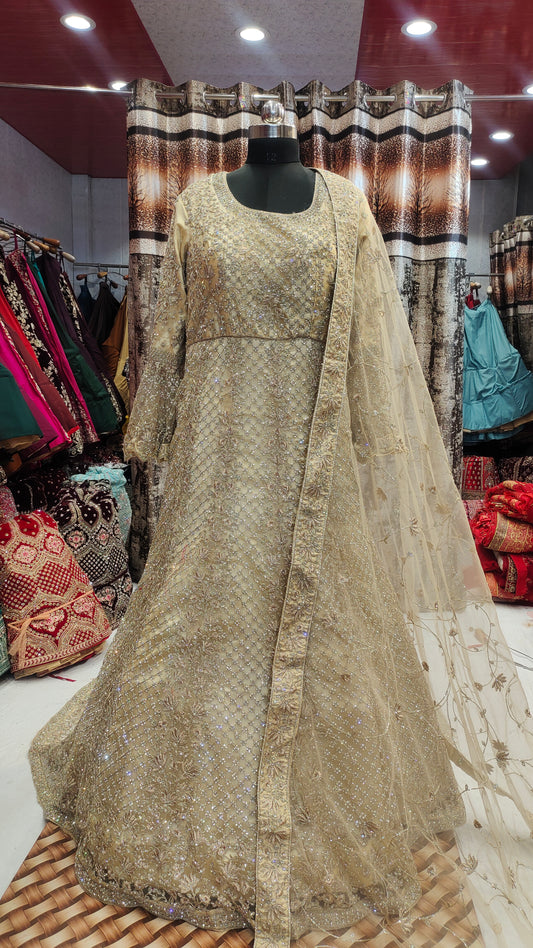 Amazing Peplum long Dress Farshi Gaharara Pakistani Bridal Dress Muslim Special