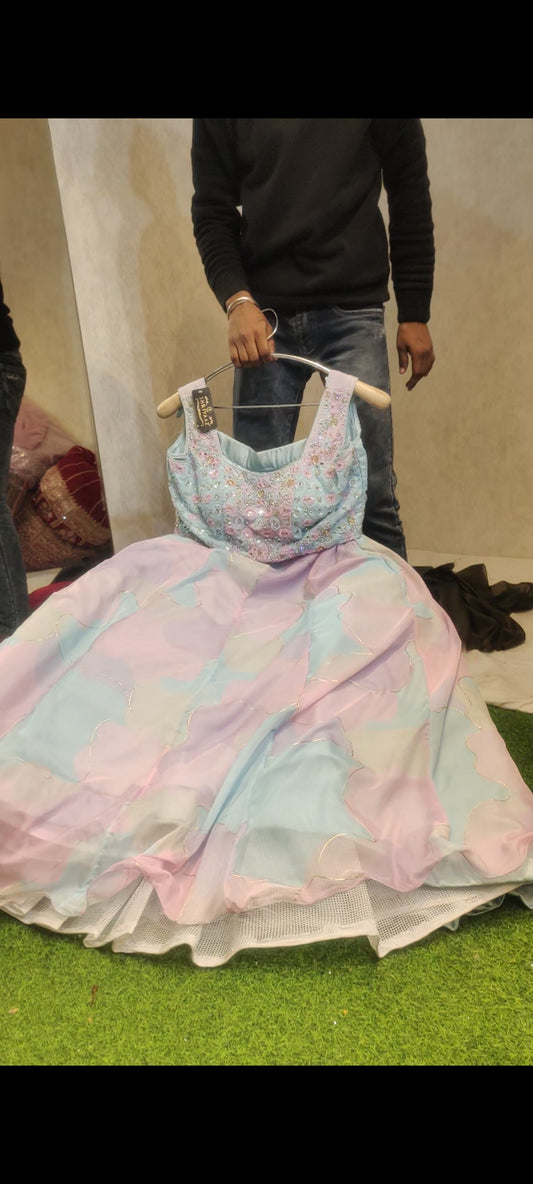 Vestido de niña azul deslumbrante Lehenga