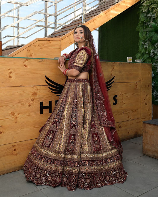 शानदार रानी गुलाबी सफेद भारी दुल्हन खुश ग्राहक lehenga