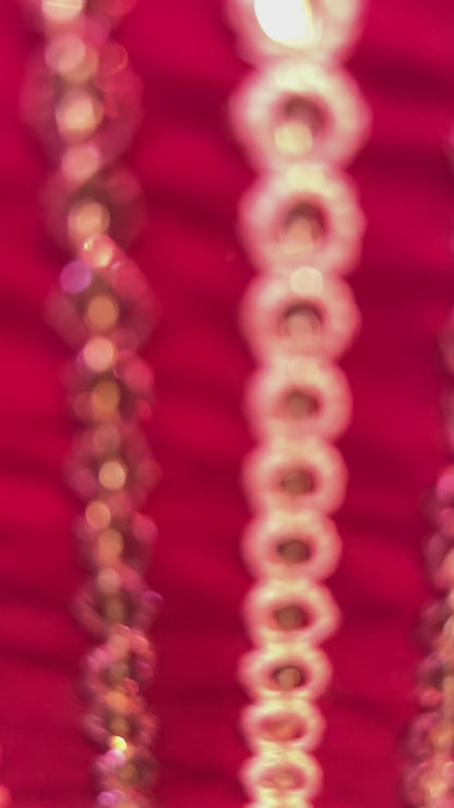 Bonita lehenga rosa y roja