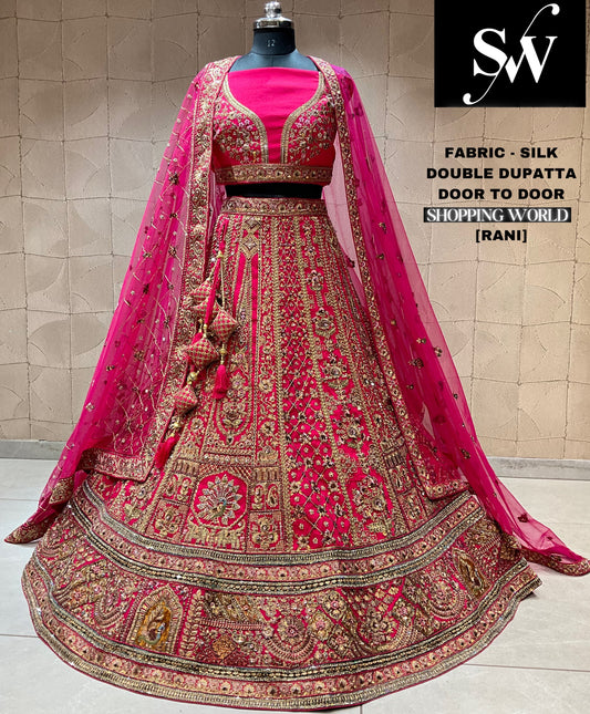 Hermosa lehenga nupcial con doble dupatta roja de rani