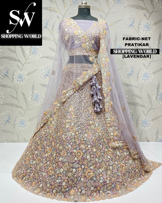 Agradable lehenga de color morado lavanda