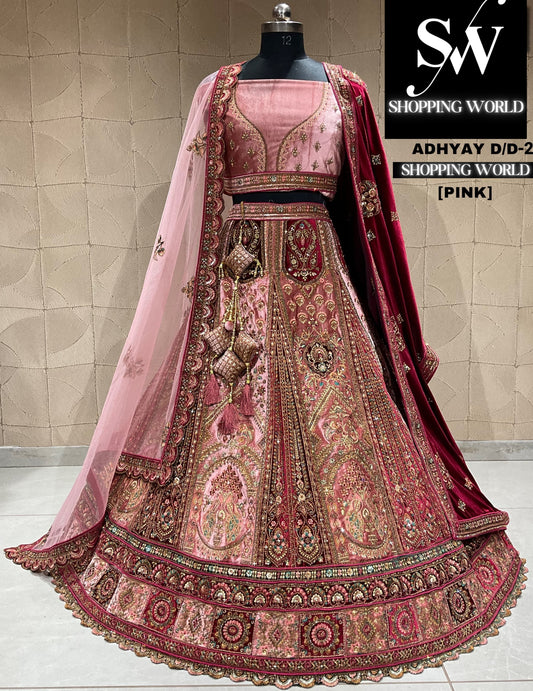 Lehenga de novia de diseño en color rosa claro