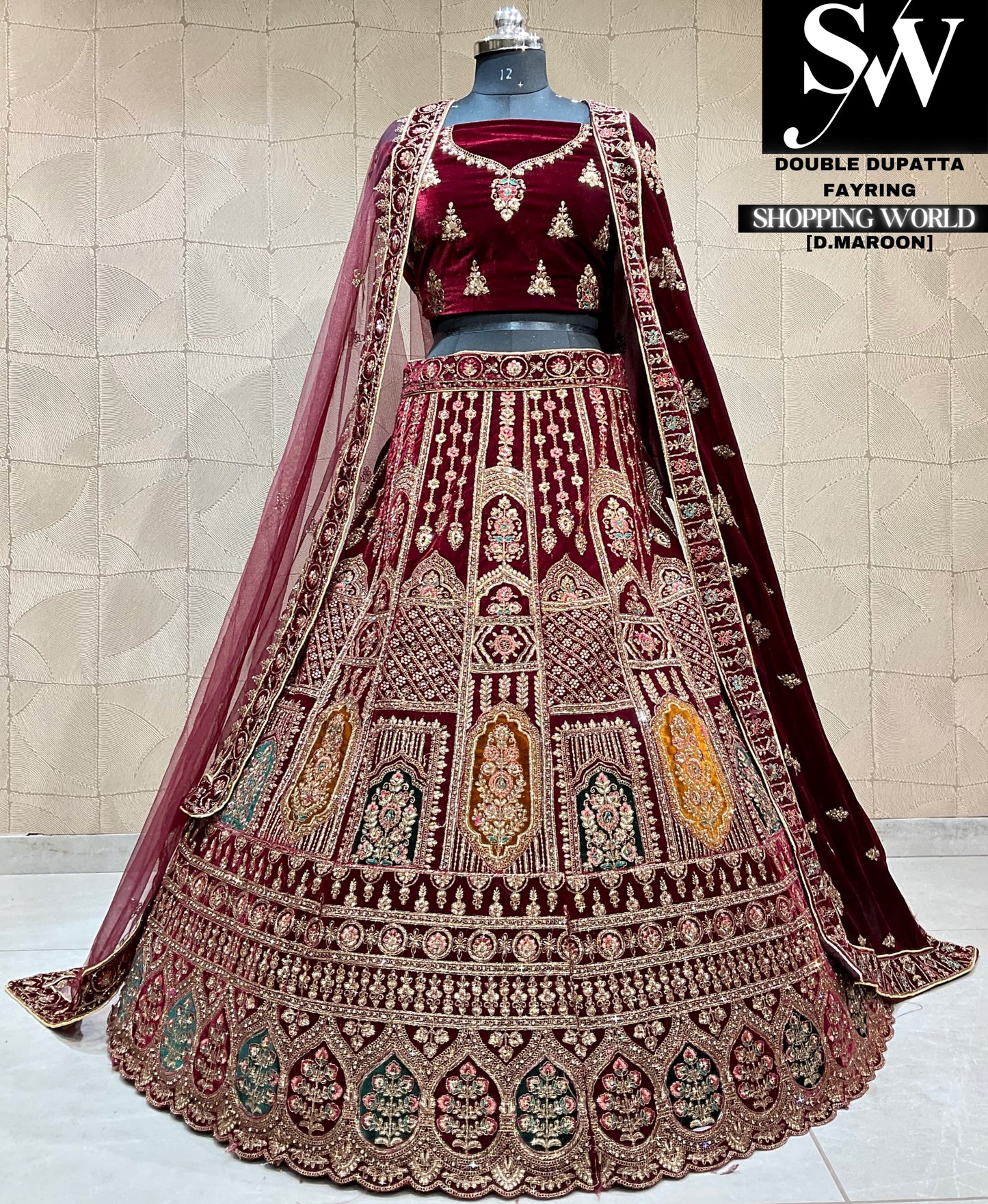 Lehenga nupcial glamorosa con doble dupatta