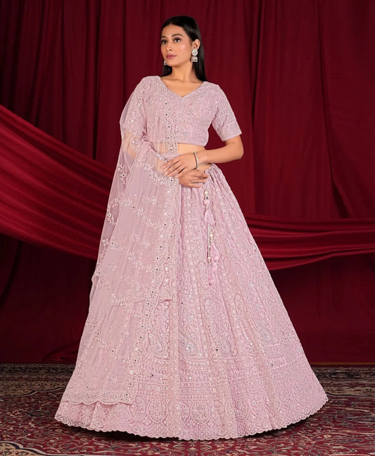 Atractiva lehenga rosa bebé