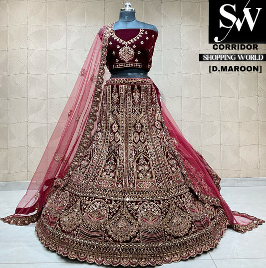 Guau, lehenga nupcial con doble dupatta en color granate oscuro