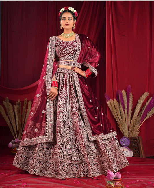 Encantadora Lehenga nupcial doble duptta granate