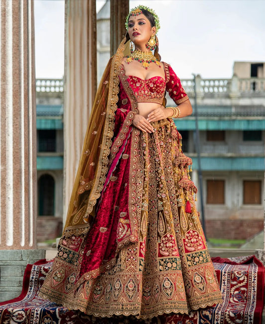 Lehenga Rajwada color granate intenso