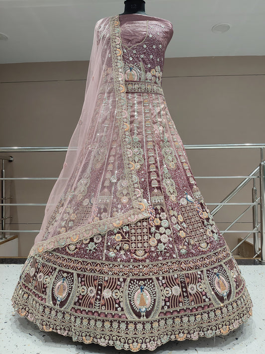 Lujosa lehenga de pavo real rosa