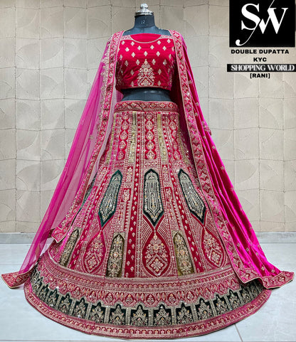 Fabulosa lehenga nupcial con doble dupatta