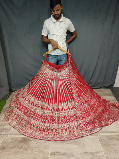 Tremendous pink bridal lehenga