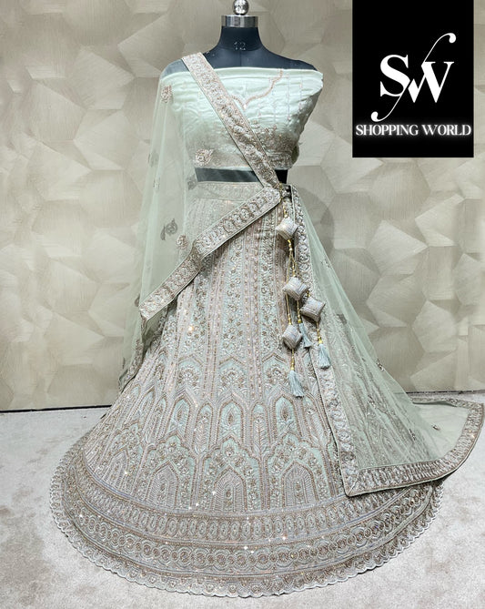 Encantadora lehenga verde claro