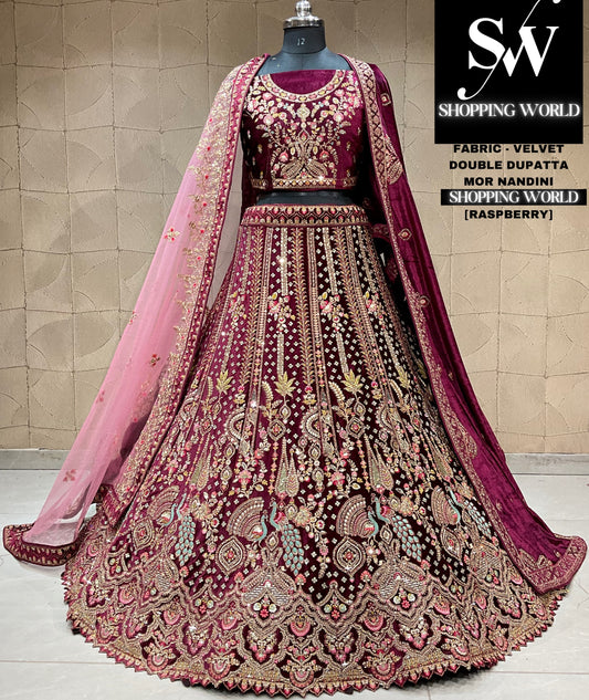 Fantástica lehenga nupcial color pavo real frambuesa granate