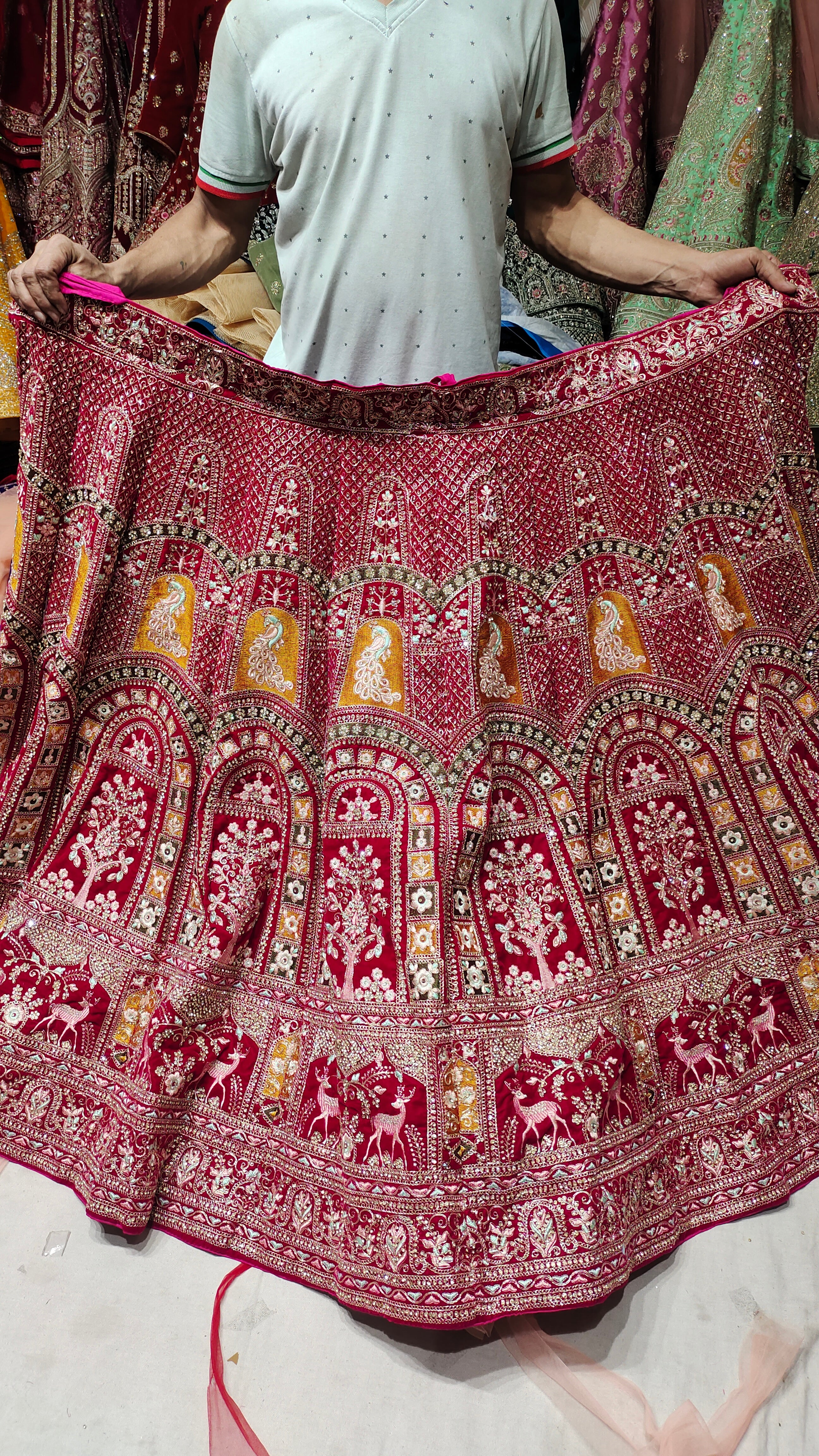 Rajwada lehenga | Wedding outfits for women, Indian outfits, Indian outfits  lehenga