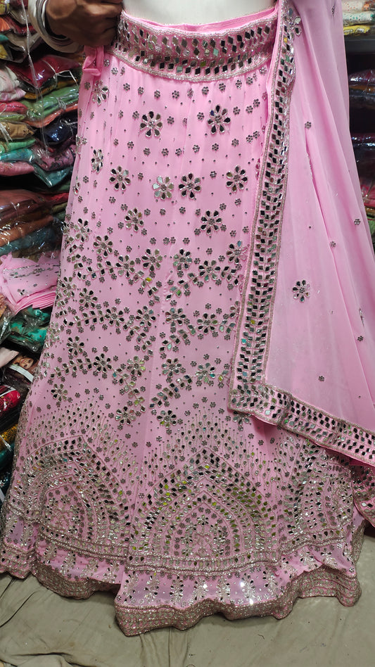 Lehenga con espejo rosa