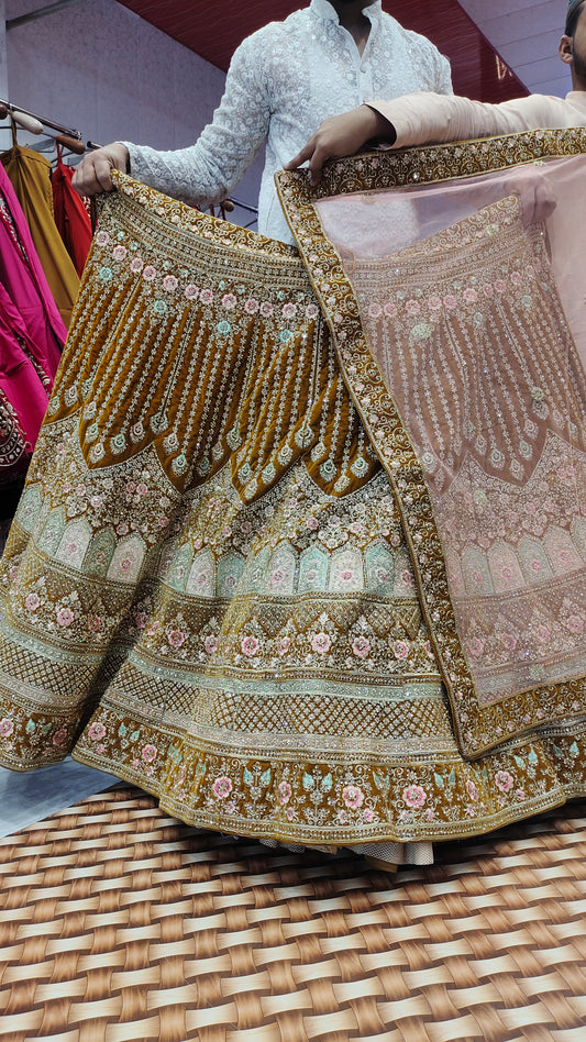 Jhumka Lehenga llamativo