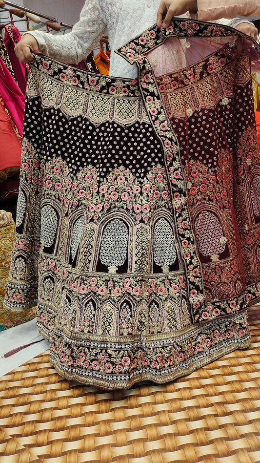 Lehenga de Khidki