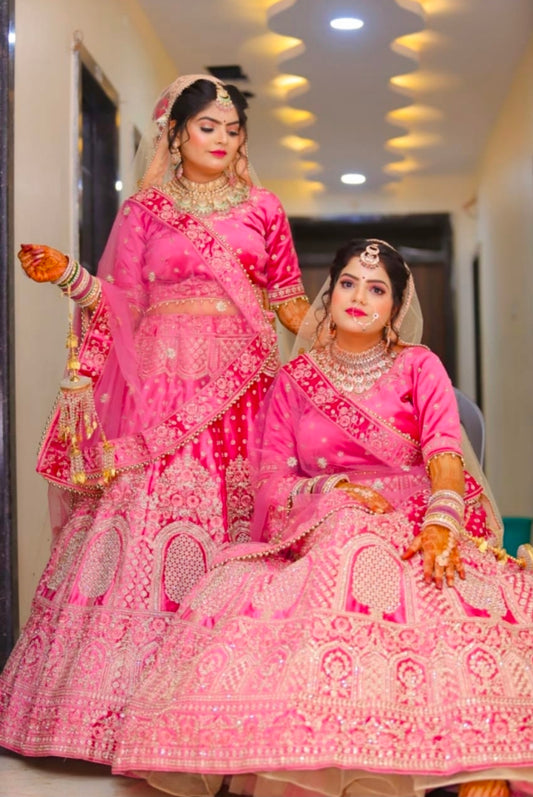 Lehenga nupcial para clientes satisfechos con Khidki Ball