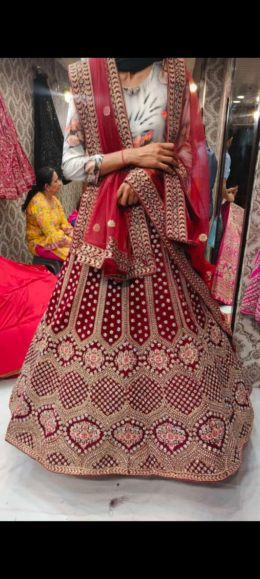 Lehenga para novias felices